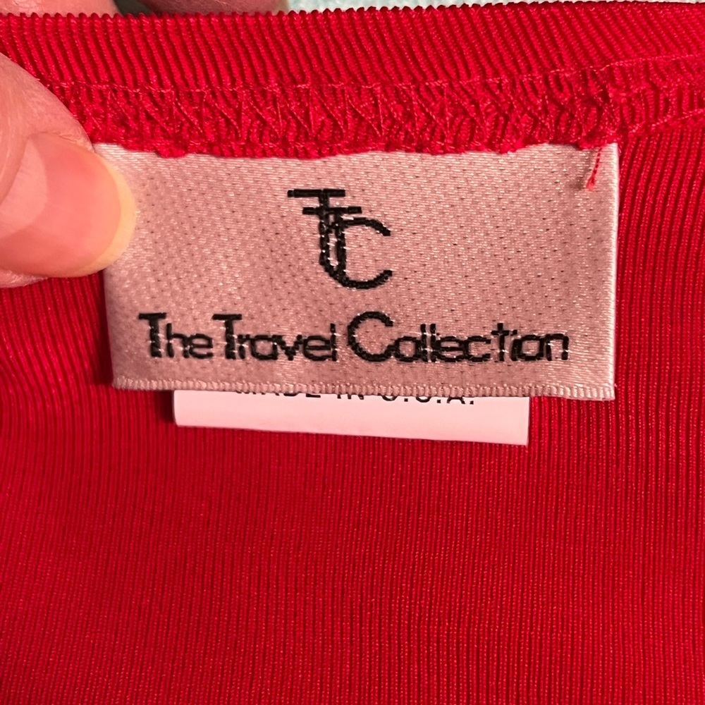 1/$10 or 2/$15 Red Glitter Short Sleeve Spandex Top, The Travel Collection - Picture 7 of 13